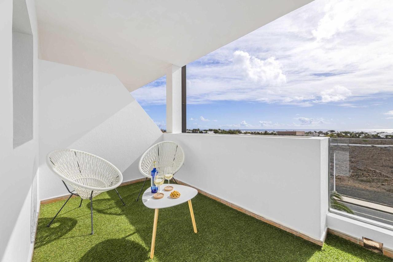 Holyhome Sunsplash Costa Teguise Exterior foto